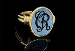 Monogrammgravuren in verschiedenen Stilarten